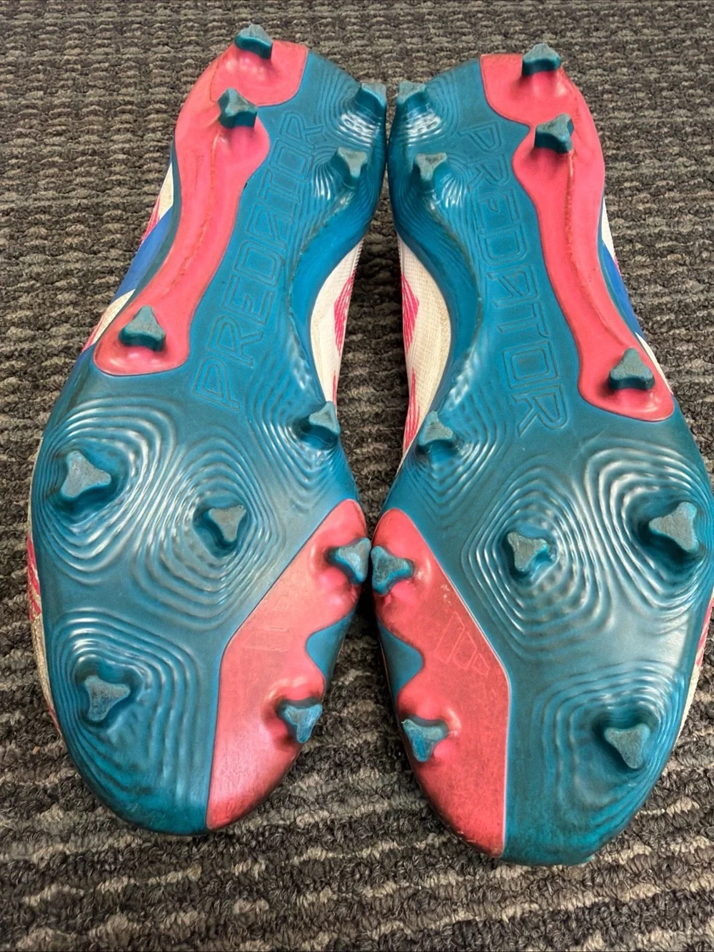 adidas mens predator White Pink & Blue Soccer Cleats size 10